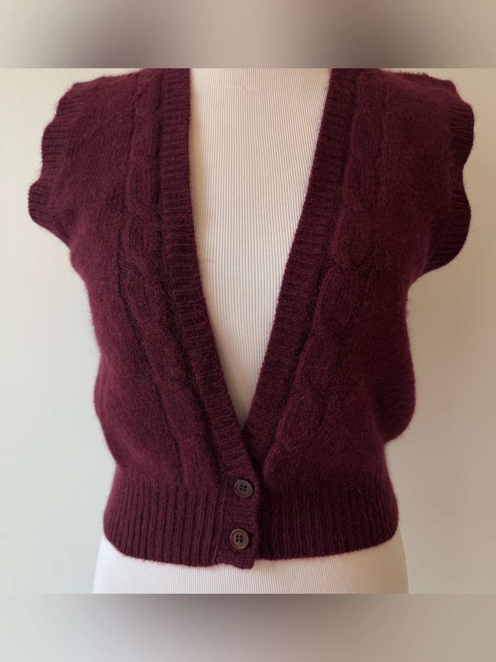 Scotland Yard Burgundy Lambswool Angora Rabbit Vest Maroon Wool Vintage, size 34 - Picture 4 of 16